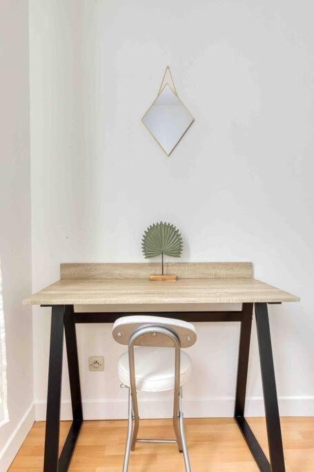 Paris Gentilly Appartement Tout Equipe - Rer B 外观 照片